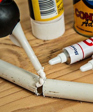 4 Use Super Glue Article Image