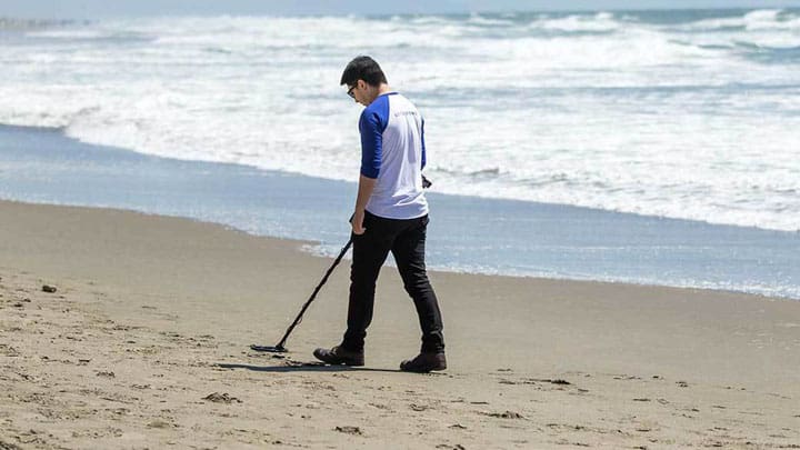 garrett waterproof headphones