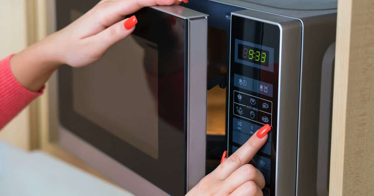 how to set clock on panasonic microwave