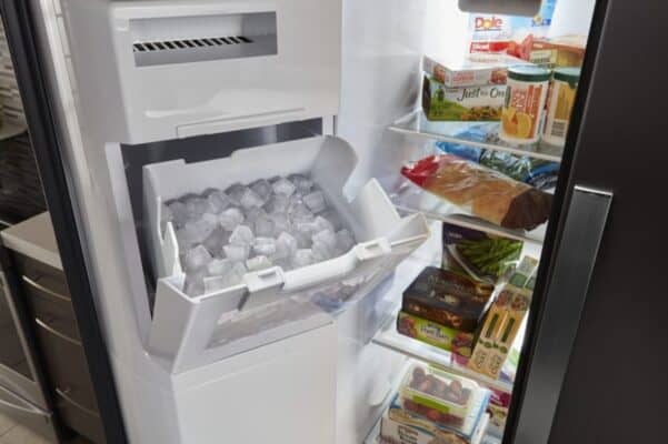 How To Clean Ice Maker In Refrigerator
