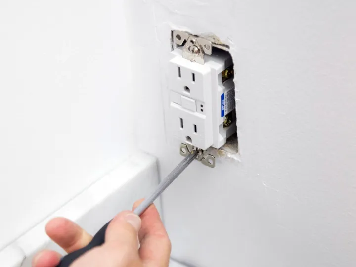 can you connect a gfci to another gfci