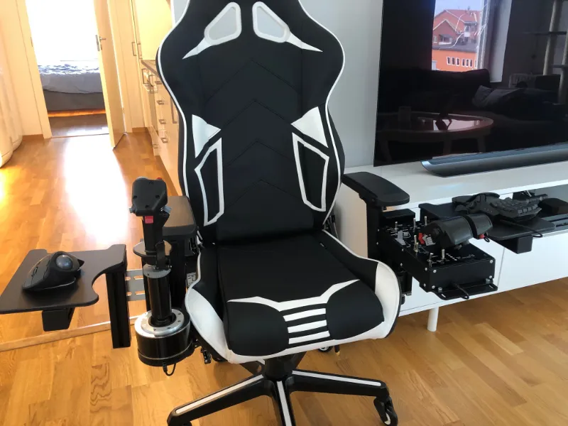 gaming chair with joystick mount