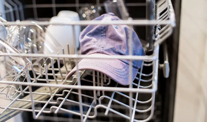 can i wash my hats in the dishwasher