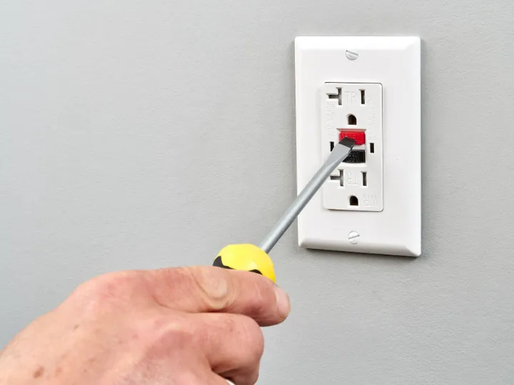 can you connect a gfci to another gfci